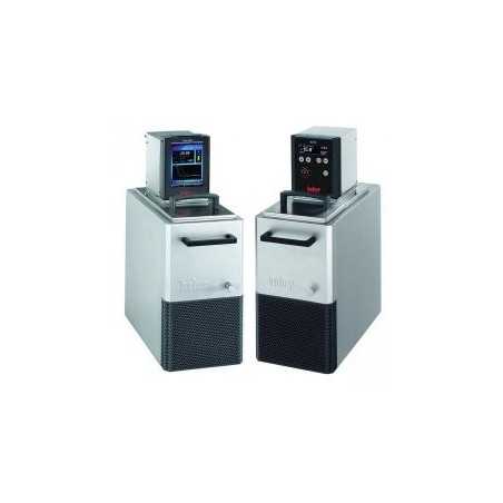 Refrigerated heating bath CC-K6 temp.-range: -25...+200°C, 2,0 KW, with controller Pilot ONE