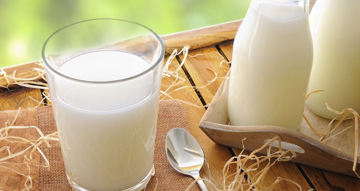 Определяне на съдържанието на протеин в млякото чрез автоматичния титратор HI902C с pH-електрод HI1131B